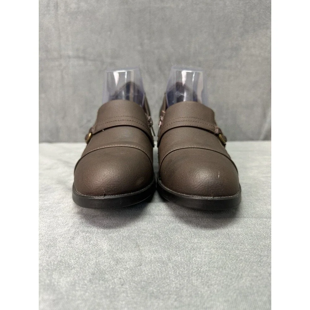 Easy Street Womens LUKA Faux Leather Zipper Block Heel Shooties Shoes Womens 9.5
